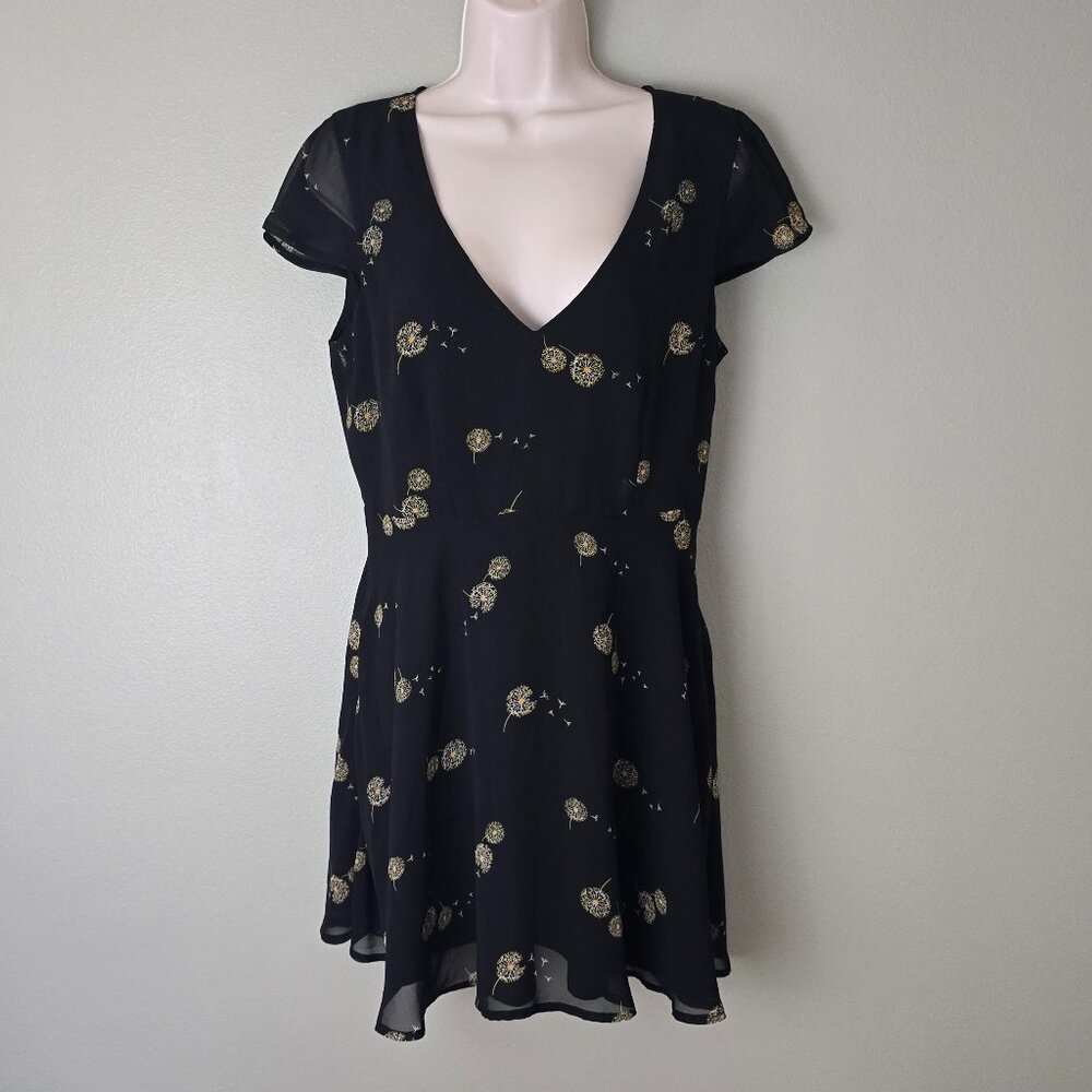 Forever 21 Black Floral Print Mini Dress